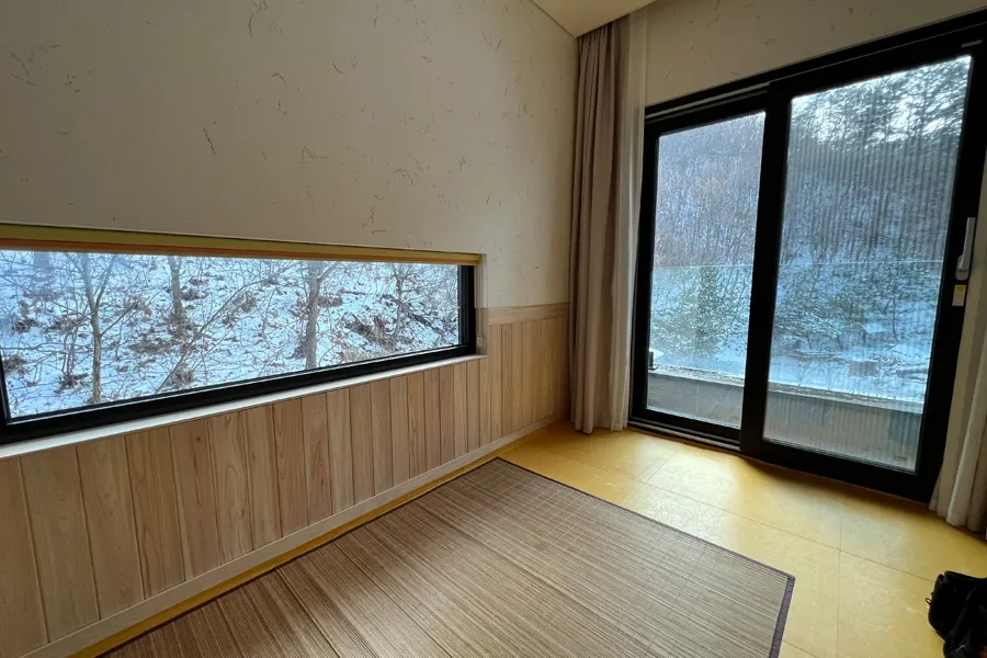 광주 상가유리썬팅 시공 완료 후 전경