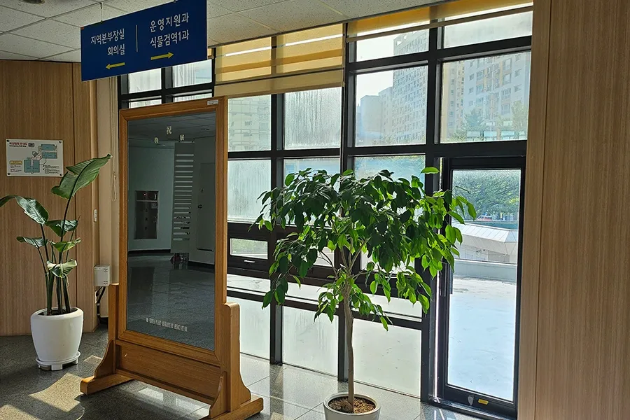 인천 상가유리썬팅 시공 전 건물 외관
